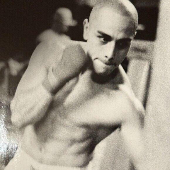 Photograph Silver Gelatin Print Janine Gordon Signed 20x24" B/W Boxing Gleasons - Picture 1 of 6